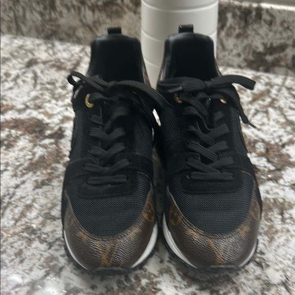 Black and Brown Sneakers with Fabric Upper and Low-Top Design - Picture 1 of 9